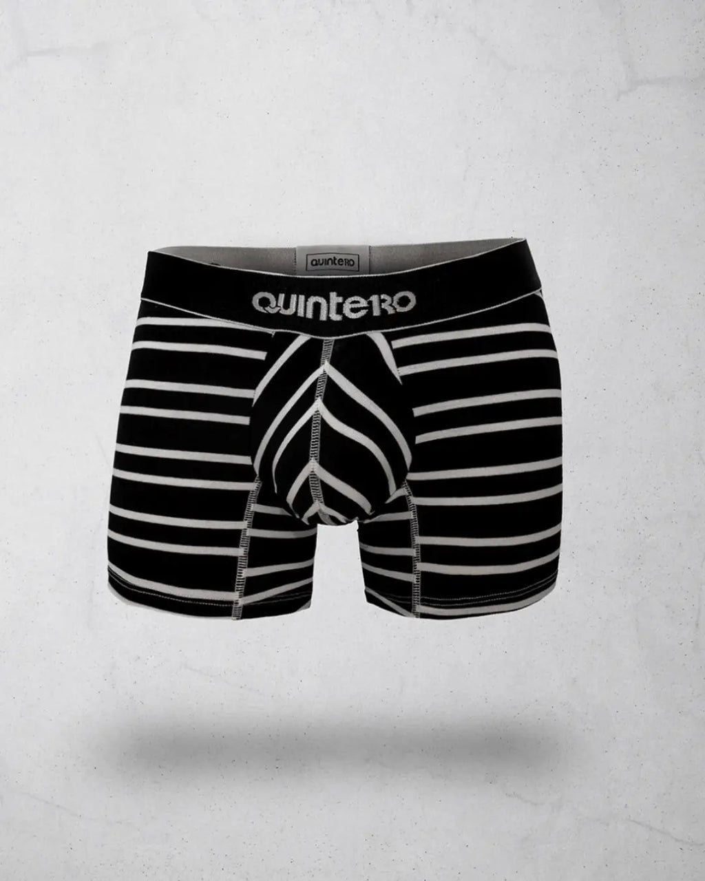 BLACK LINE CORTO