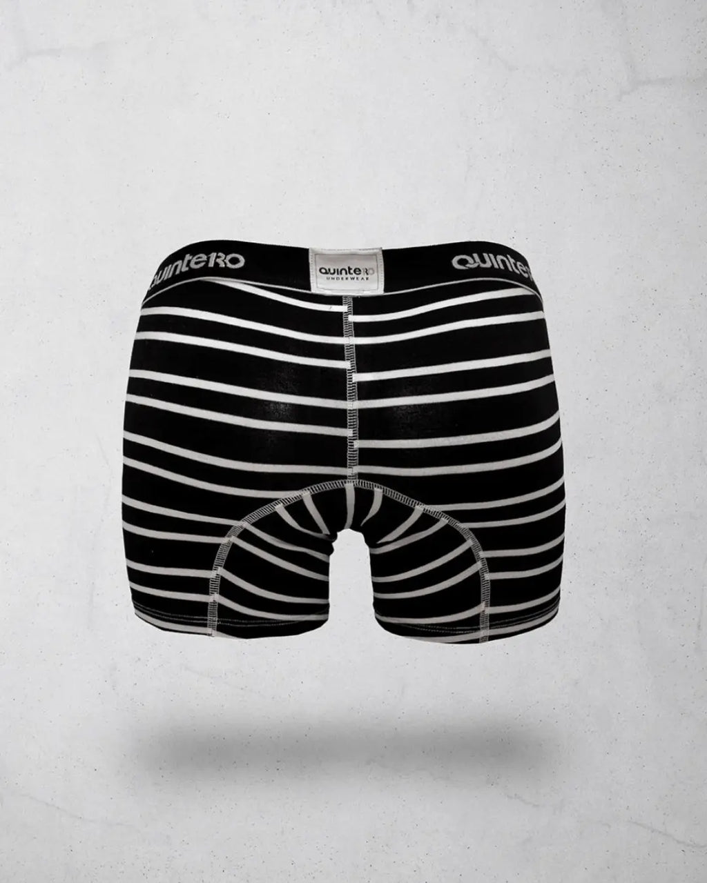 BLACK LINE CORTO